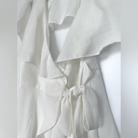 DO+BE Annie Cutout back romper - Picture 7 of 10